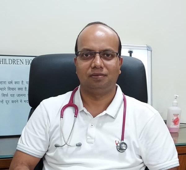 Dr. RAMAN SHRIVASTAVA   