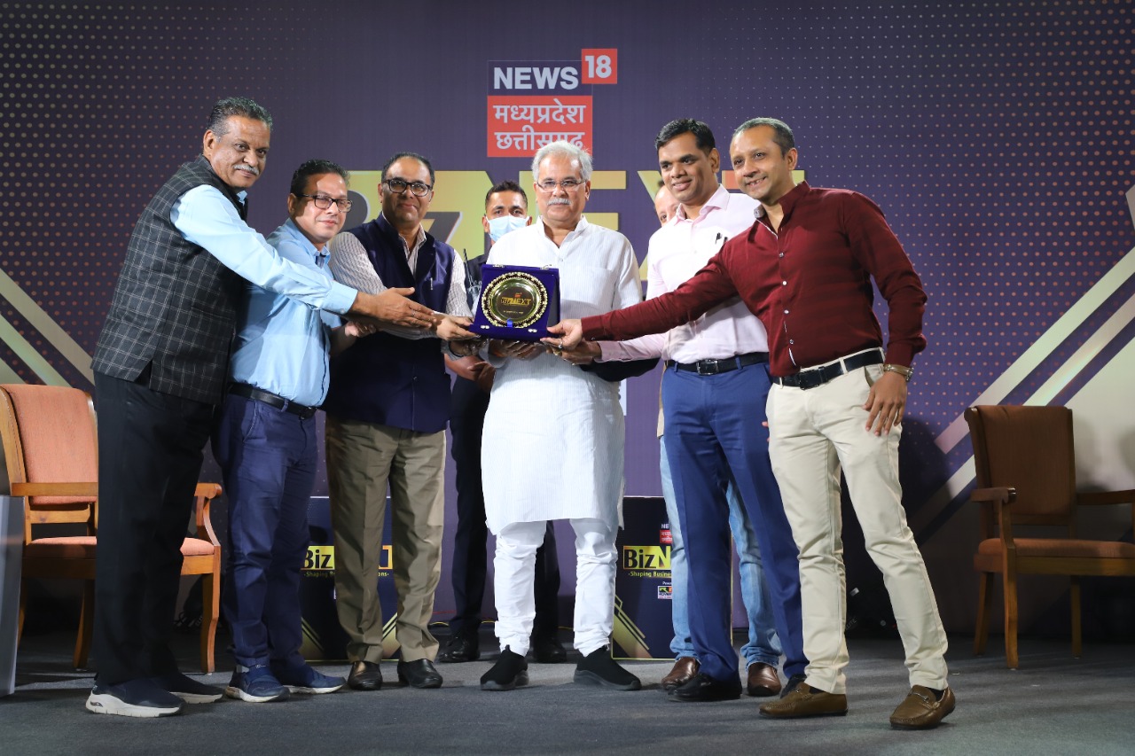 Biz Next Award 2021 to Heritage Hospital Team